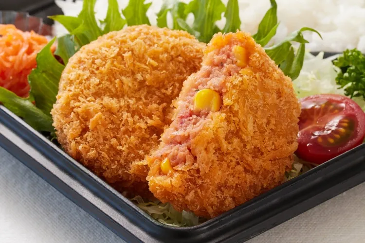 濃厚トマトとコーンのフライ40