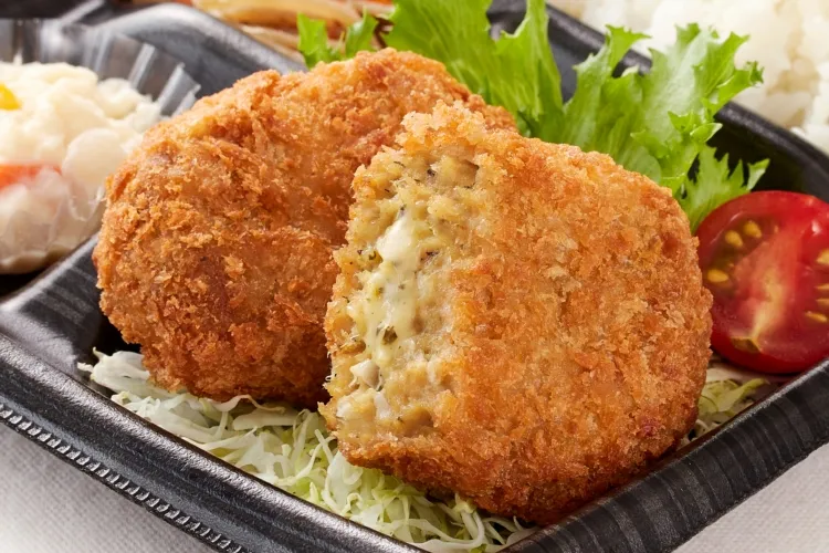 大葉チーズ入りまぐろミンチカツ