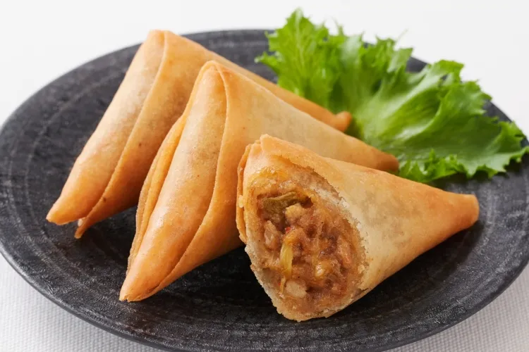 三角春巻30(麻婆茄子)