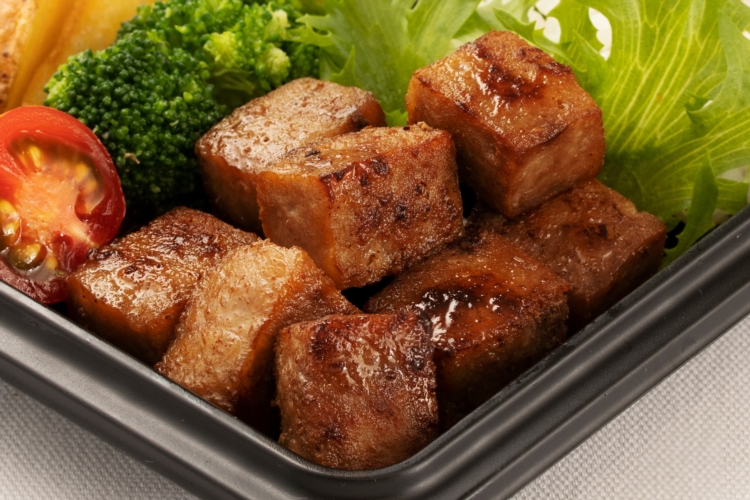 牛サイコロステーキ - 業務用冷凍食品 - アクティブ - 通販