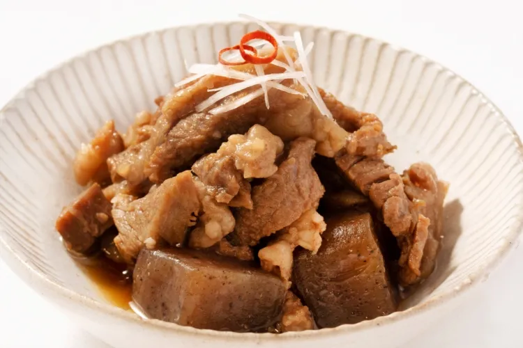 国産牛すじこんにゃく煮込み