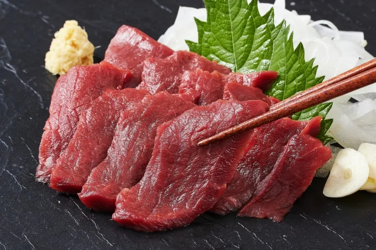 馬刺しスライス