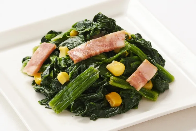 国産ほうれん草ベーコン