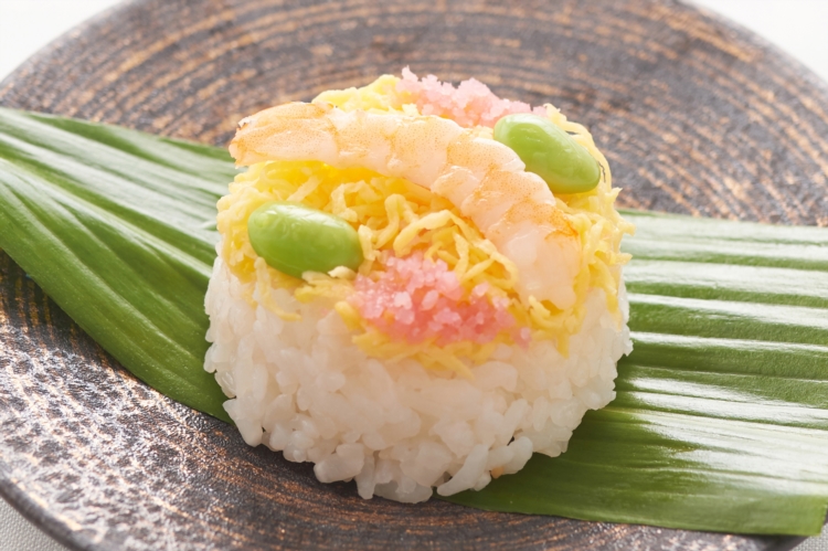 彩ちらし寿司 調理画像
