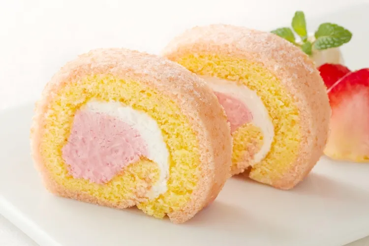 カットロールいちご