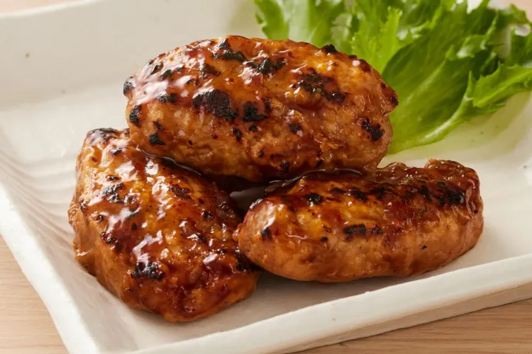 粗挽き炭火焼鶏つくね