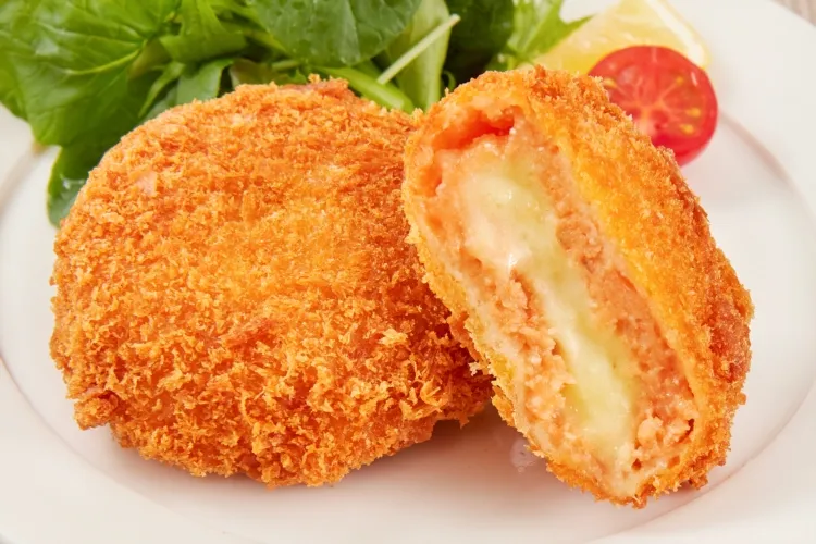 チーズソースin明太子入りコロッケ85