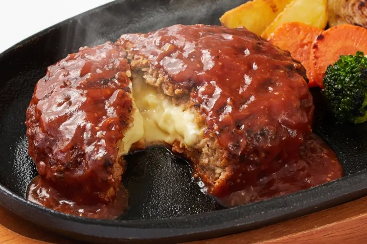 3種チーズのトマトハンバーグ170 調理画像