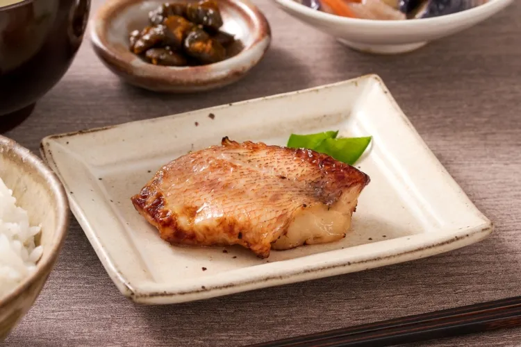 骨取り赤魚の塩麹焼き 盛付画像1