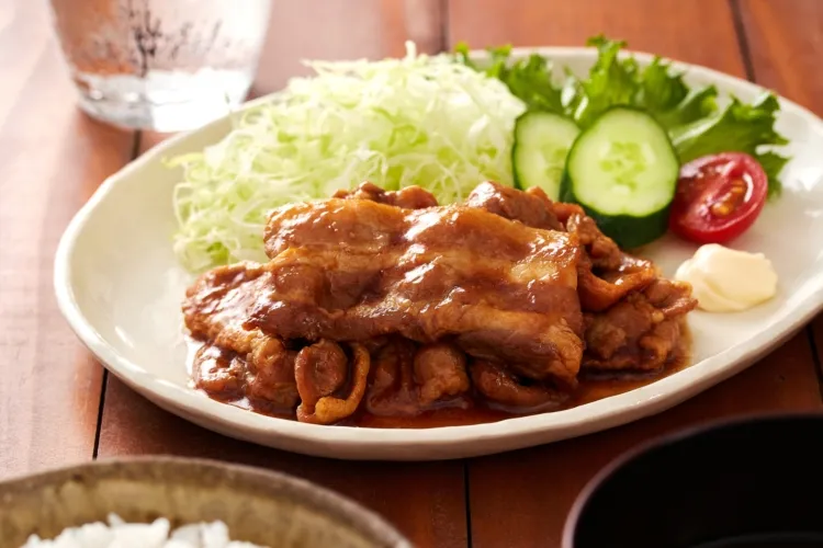 本格豚バラ生姜焼き 盛付画像2