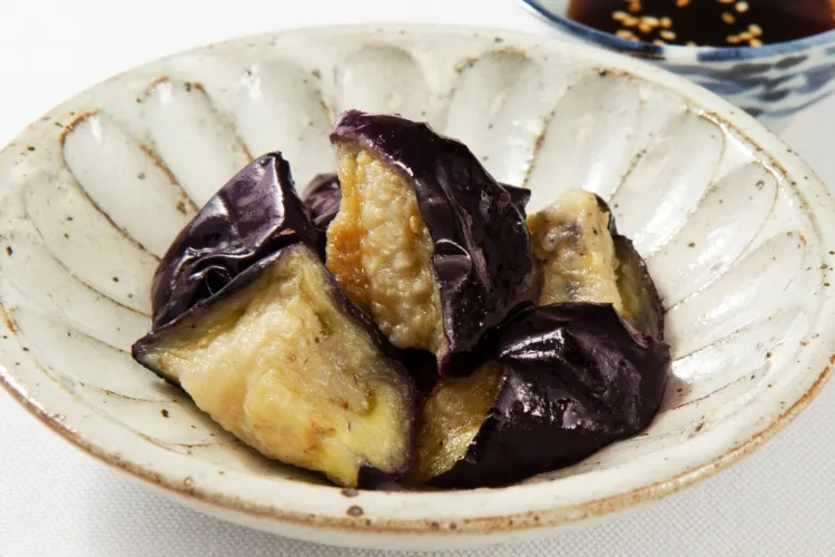 揚げ茄子(乱切り)