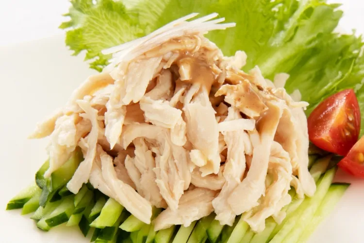 蒸し鶏ほぐし