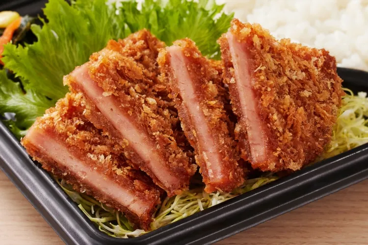 丸型ハムカツ ソース味 盛付画像1