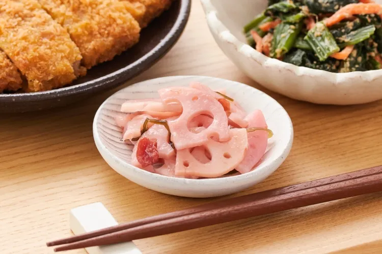 蓮根と切り昆布の梅肉和え 盛付画像2